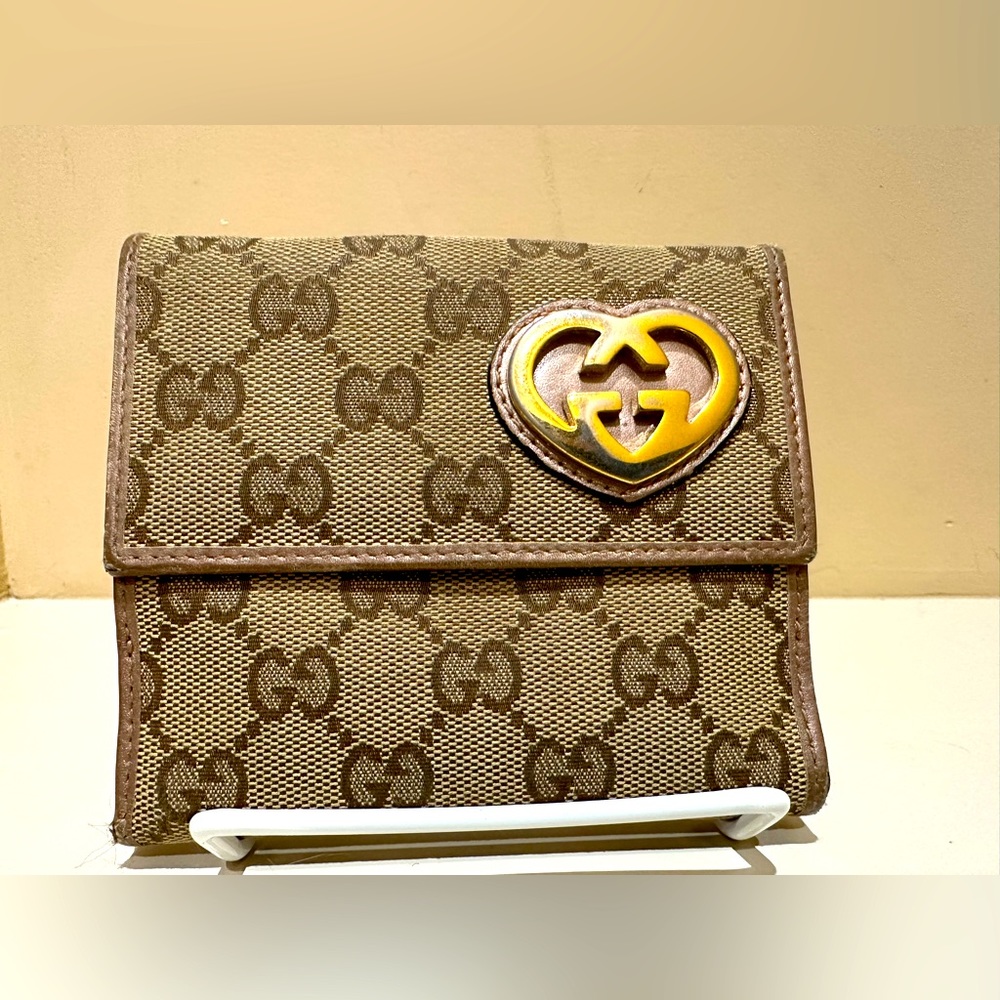 Gucci GG Interlocking Heart Bifold Wallet
